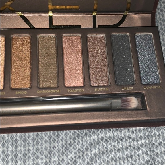 ORIGINAL DISCONTINUED Naked Palette - LAST ONE! - Picture 7 of 7